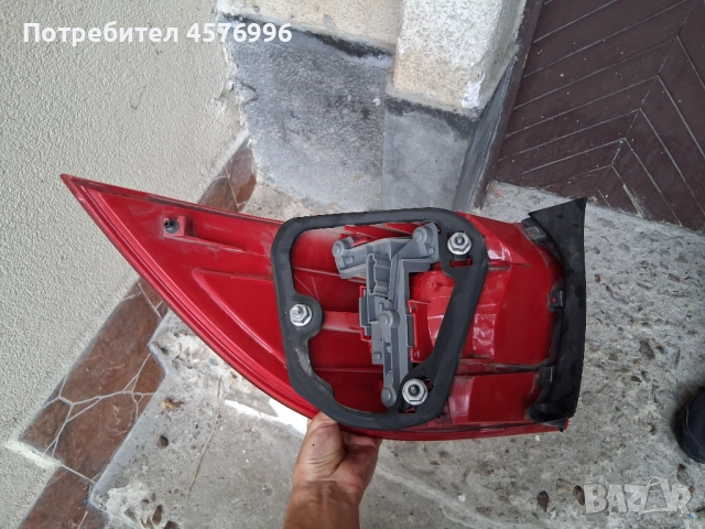 Оригинален десен стоп за golf 5 variant/ комби 2008, снимка 8 - Части - 51517580