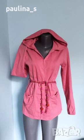 Три различни броя / Дамски суичъри, малък размер XS / S, снимка 15 - Суичъри - 52402671