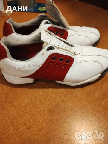 Обувки за голф Адидас 44 номер, снимка 3 - Други спортове - 53740668