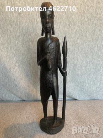 Африканска дървена статуетка