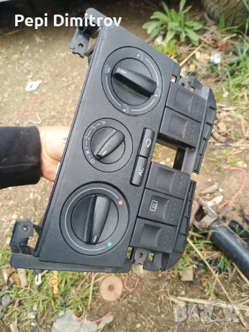 1999 -2005 VOLKSWAGEN JETTA КЛИМАТИК НАГРЕВАТ ТЕМПЕРАТУРА КЛИМАТИЧЕН КОНТРОЛ OEM 657837L11
