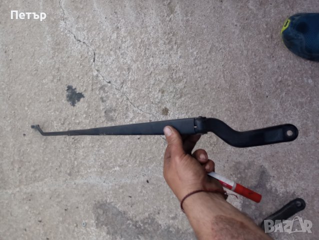 Рамо чистачки форд фиеста 5, снимка 3 - Части - 40918419