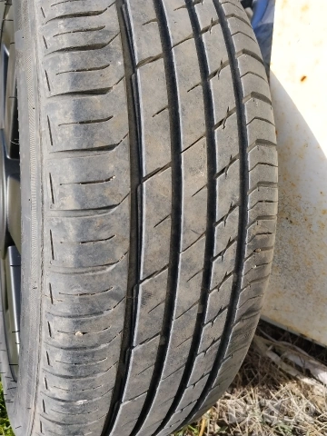 Джанти с гуми , снимка 4 - Гуми и джанти - 53593661