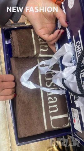 Памучни Хавлии -2бр с Кутия ✨ Tommy Hilfiger ✨ Victoria Secret ✨ Dior ✨, снимка 3 - Хавлиени кърпи - 50944436