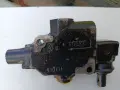 Италиански три позиционен хидравличен разпределител SOT180141, снимка 3