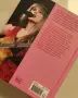 Taylor Swift Merch - Мърч на Тейлър Суифт - книга и раница + аксесоари, снимка 3