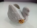 Стара порцеланова фигура с Лебед , снимка 1