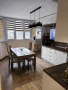 луксозно обзаведена апартамент за краткосрочно наемане, снимка 1