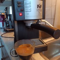 Кафемашина Делонги Фиф с ръкохватка с крема диск, работи перфектно и прави страхотно кафе с каймак , снимка 3 - Кафемашини - 40915869