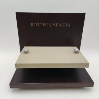 Bottega Veneta рекламна табела поставка, снимка 1 - Декорация за дома - 41540852