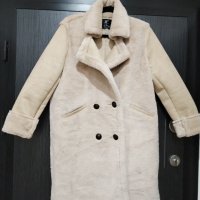 Ново  пухкаво палто в комплект с шапка , снимка 2 - Палта, манта - 38720916