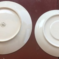 2 бр. бели порцеланови чинии със златни кантове, снимка 5 - Чинии - 41632636