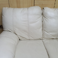 Бял кожен диван, снимка 4 - Дивани и мека мебел - 36485855