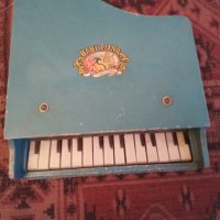 Пиано старо детско дървено 40642, снимка 1 - Колекции - 42563184
