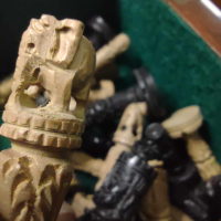 Дървени фигури на шах от Индонезия, снимка 9 - Колекции - 44658252