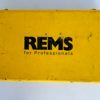 REMS - Метален куфар от електрическа преса, снимка 1 - Други инструменти - 44613026