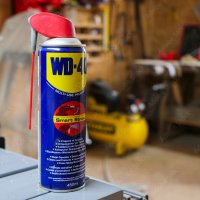 Мултифункционален спрей-техническа смазка WD-40 SMART STRAW 450ml., снимка 1 - Аксесоари и консумативи - 41833169