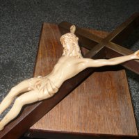 Разпятието на Исус, снимка 2 - Антикварни и старинни предмети - 41699369