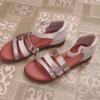 нови сандалети Понки, снимка 2 - Детски обувки - 42138134