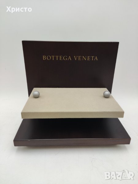 Bottega Veneta рекламна табела поставка, снимка 1