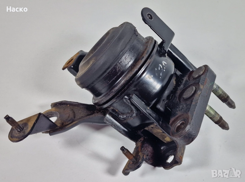 Тампон Двигател Тойота Корола Версо 2.0 Д4Д Toyota Corolla Verso 2.0 D4D, снимка 1