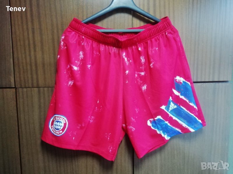 Bayern Munich Human Race Adidas нови оригинални шорти къси гащи Байерн Мюнхен , снимка 1