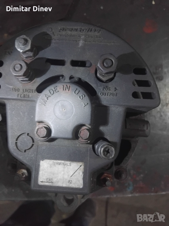 Генератор  за трактор със  стойка, снимка 1