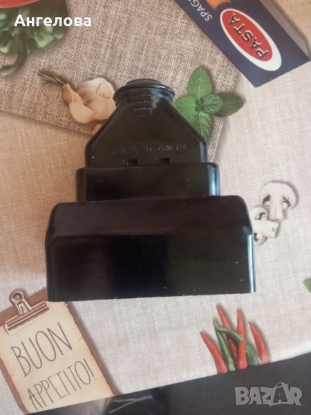 Контакт, снимка 1