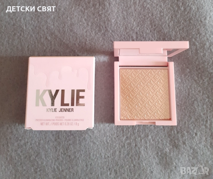Нов хайлайтър KYLIE COSMETICS Kylighter Illuminating Powder , снимка 1