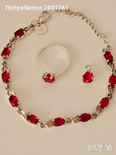 Сребърен комплект с червени камъни, снимка 1