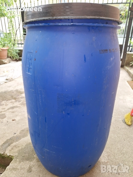 Пластмасов бидон 150 L с обръч , снимка 1