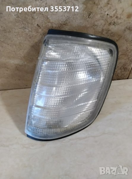 Ляв мигач***Mercedes 124***бял, снимка 1