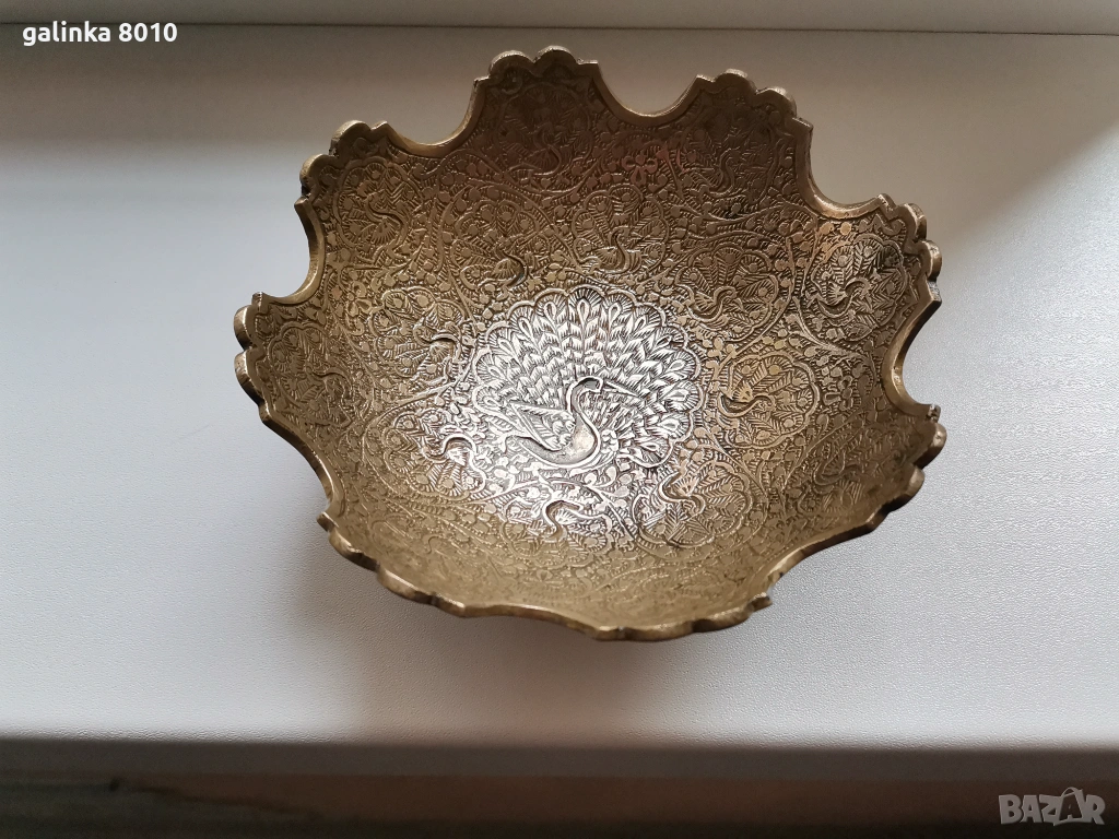 Стара бронзова бонбониерка, снимка 1