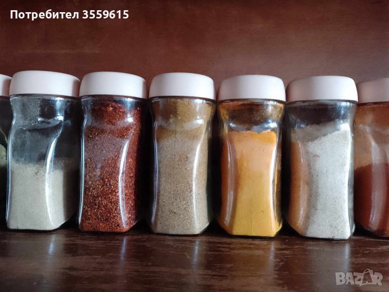 стъклени бурканчета с капачки за съхранение на подправки, снимка 1