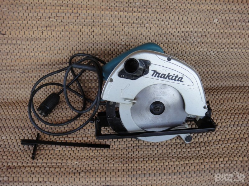 Ръчен циркуляр Makita 5704R, снимка 1