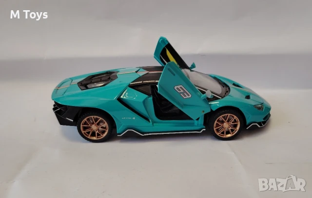 Метален спортен модел 1:24 със звук и светлина!
