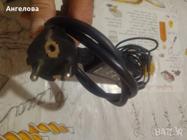 Зарядно, снимка 4 - Оригинални зарядни - 52822469