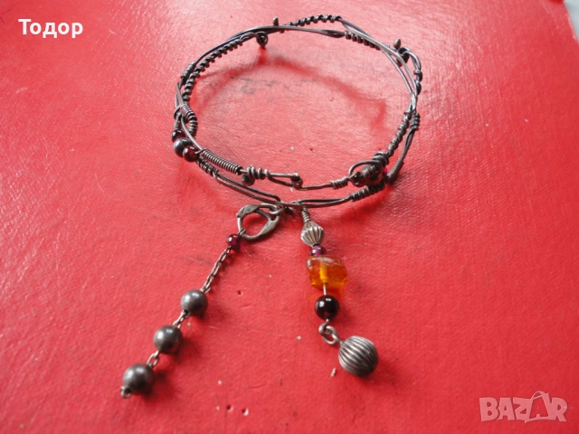 Дизайнерска сребърна гривна с кехлибар и камъни , снимка 2 - Гривни - 53323036