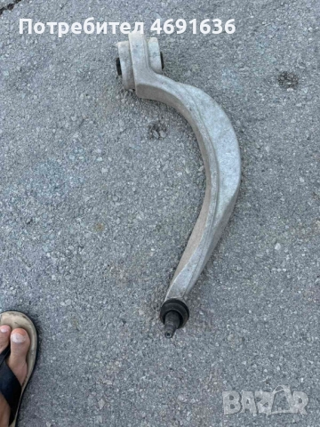 Преден ляв долен заден носач Ауди Audi A8 D4 H4 4H0407693 само за 80лв.