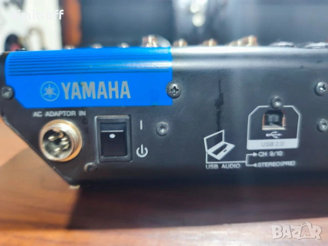 Yamaha MG10XU Смесителен пулт, снимка 3 - Ресийвъри, усилватели, смесителни пултове - 53151887