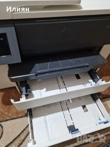 широкоформатен принтер HP, снимка 2 - Принтери, копири, скенери - 56041500