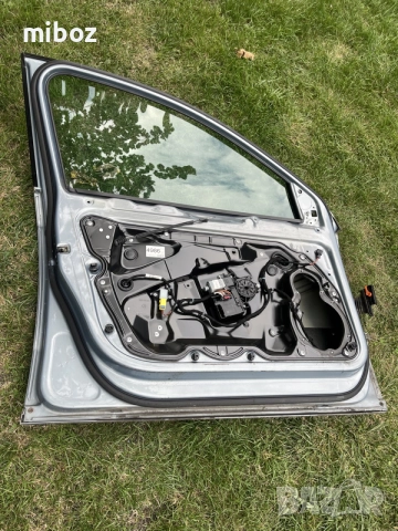 Врата Фолксваген Пасат VW Passat b7, снимка 2 - Части - 56171112