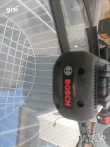Акумулаторна батерия BOSCH/ 36 V, 4.0 Ah литиево-йонна /, снимка 3 - Перфоратори - 55751341