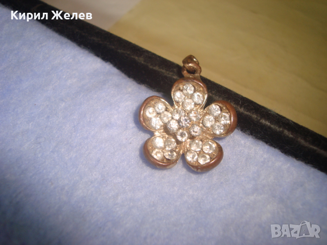 СТАРО МЕДНО ЦВЕТЕ с ИНКРУСТИРАНИ ФАСЕТ - КРИСТАЛИ ФЛОРАЛЕН АРТ МЕДАЛЬОН 26291