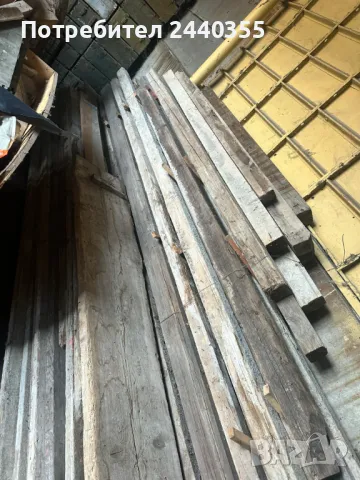 Дървени талпи