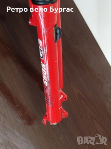 26 цола вилка за велосипед Колело rock shox , снимка 2 - Части за велосипеди - 53512345