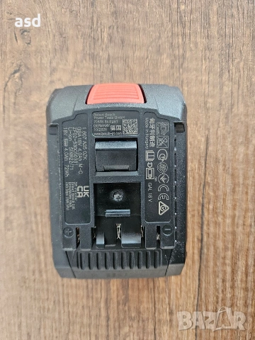 BOSCH 18V 4Ah Нова Батерия , снимка 3 - Други инструменти - 53342724