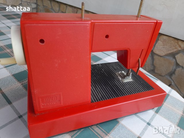 PIKO DDR Шевна Машина НЕМСКА Пико - 2 бр, снимка 7 - Колекции - 41333657