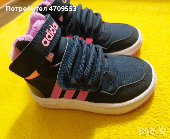 Детски кецове Adidas, снимка 7 - Детски маратонки - 53105688