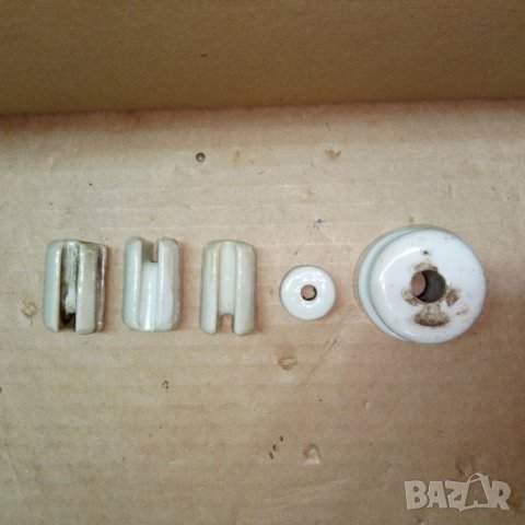 Порцеланови изолатори за външна антена на радиостанция, снимка 2 - Друга електроника - 40370393